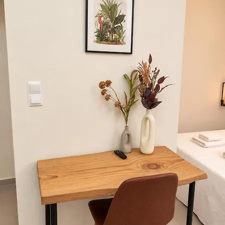 Ano Poli Urban Terrace