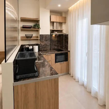 Ano Poli Urban Terrace Солун